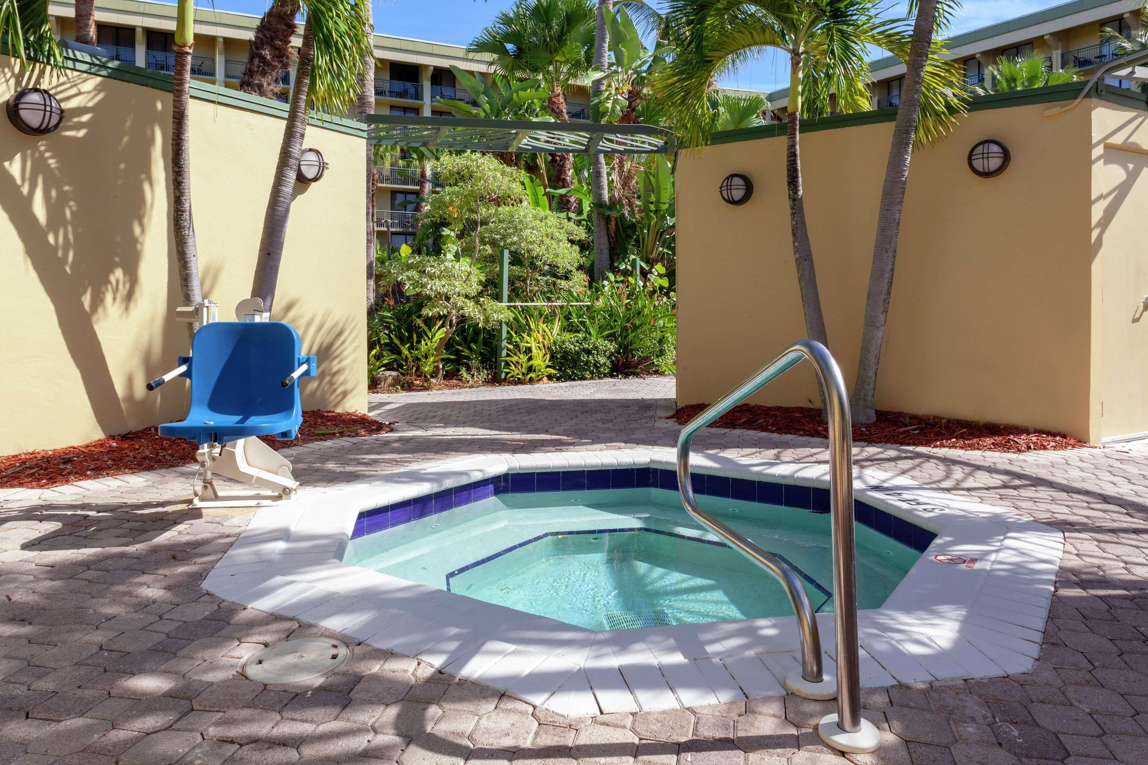 Doubletree By Hilton Palm Beach Gardens Esterno foto