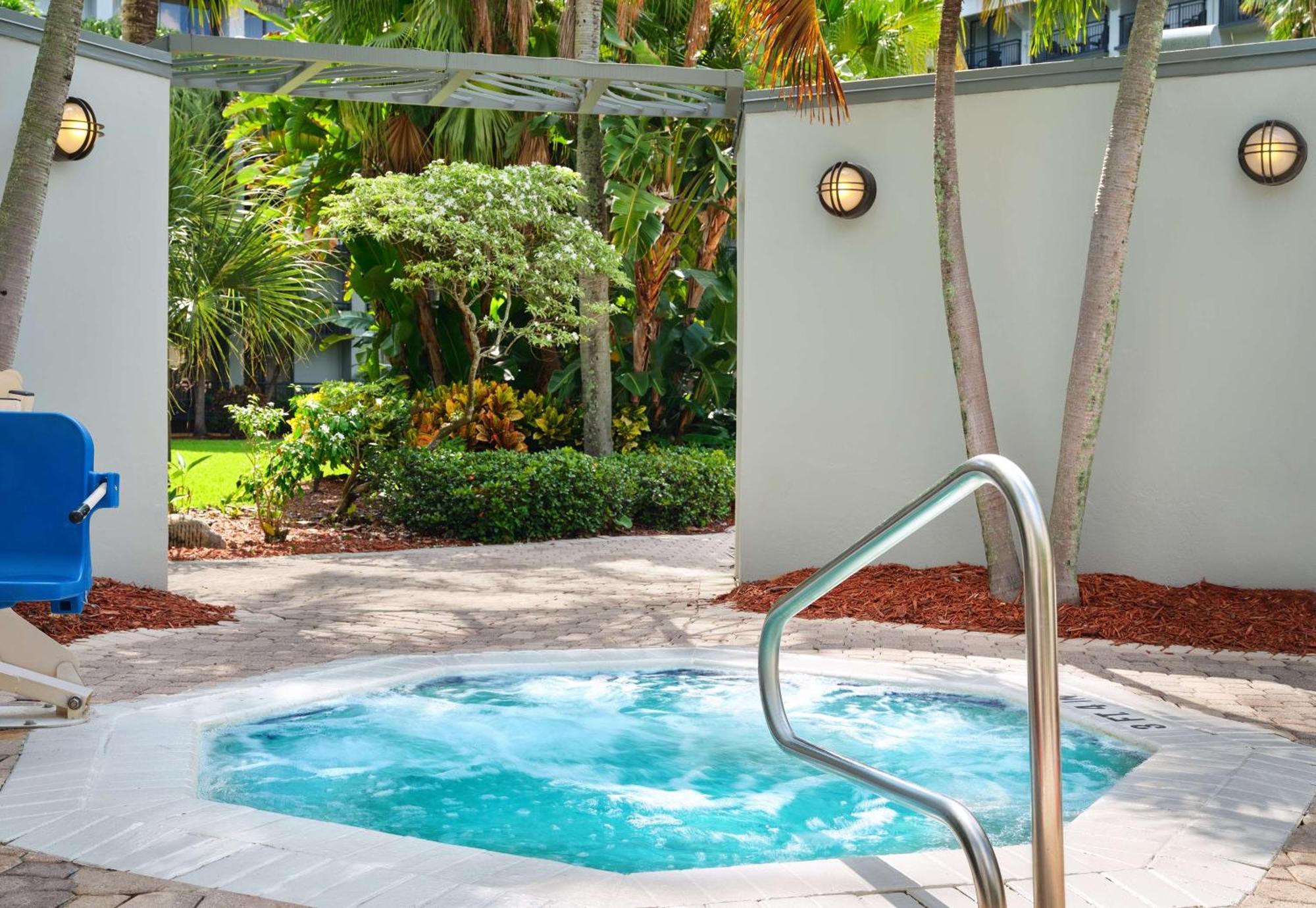 Doubletree By Hilton Palm Beach Gardens Esterno foto