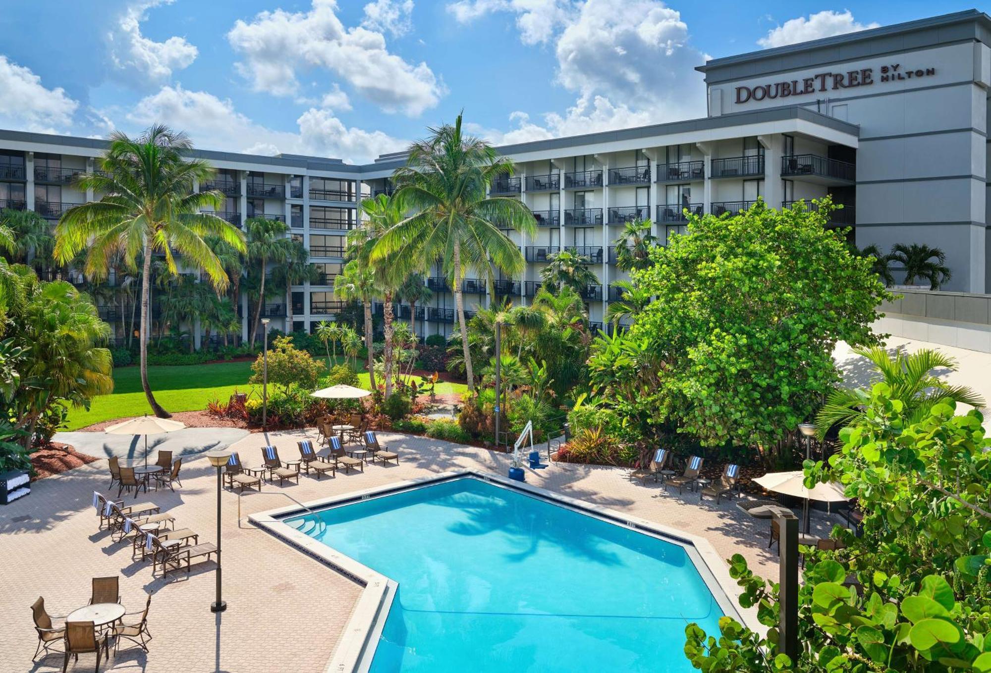 Doubletree By Hilton Palm Beach Gardens Esterno foto